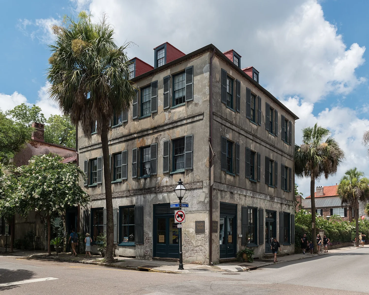 9 Queen St, Charleston SC, Southwest view 20160704 1