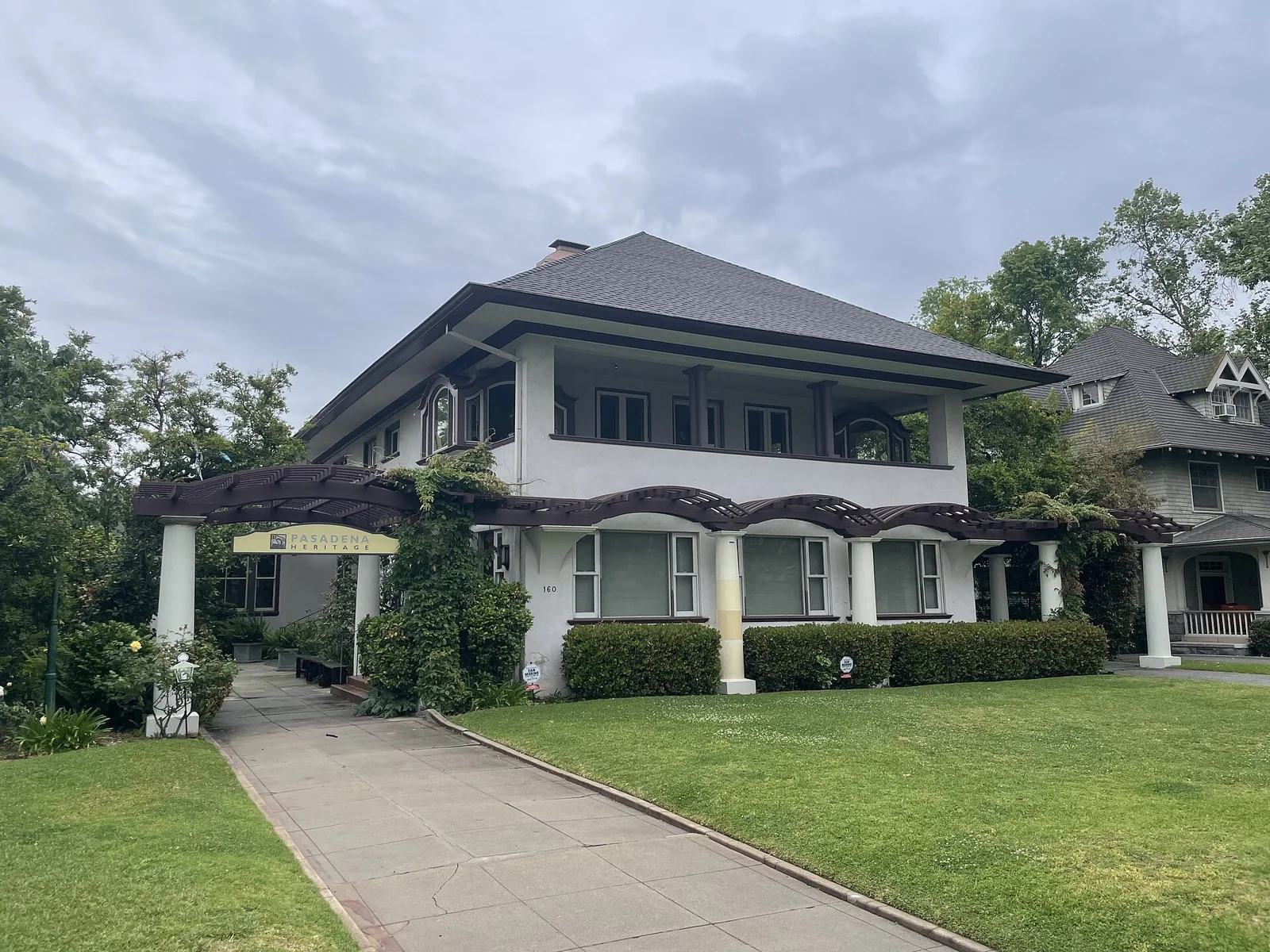 Exterior view of residential architecture in California