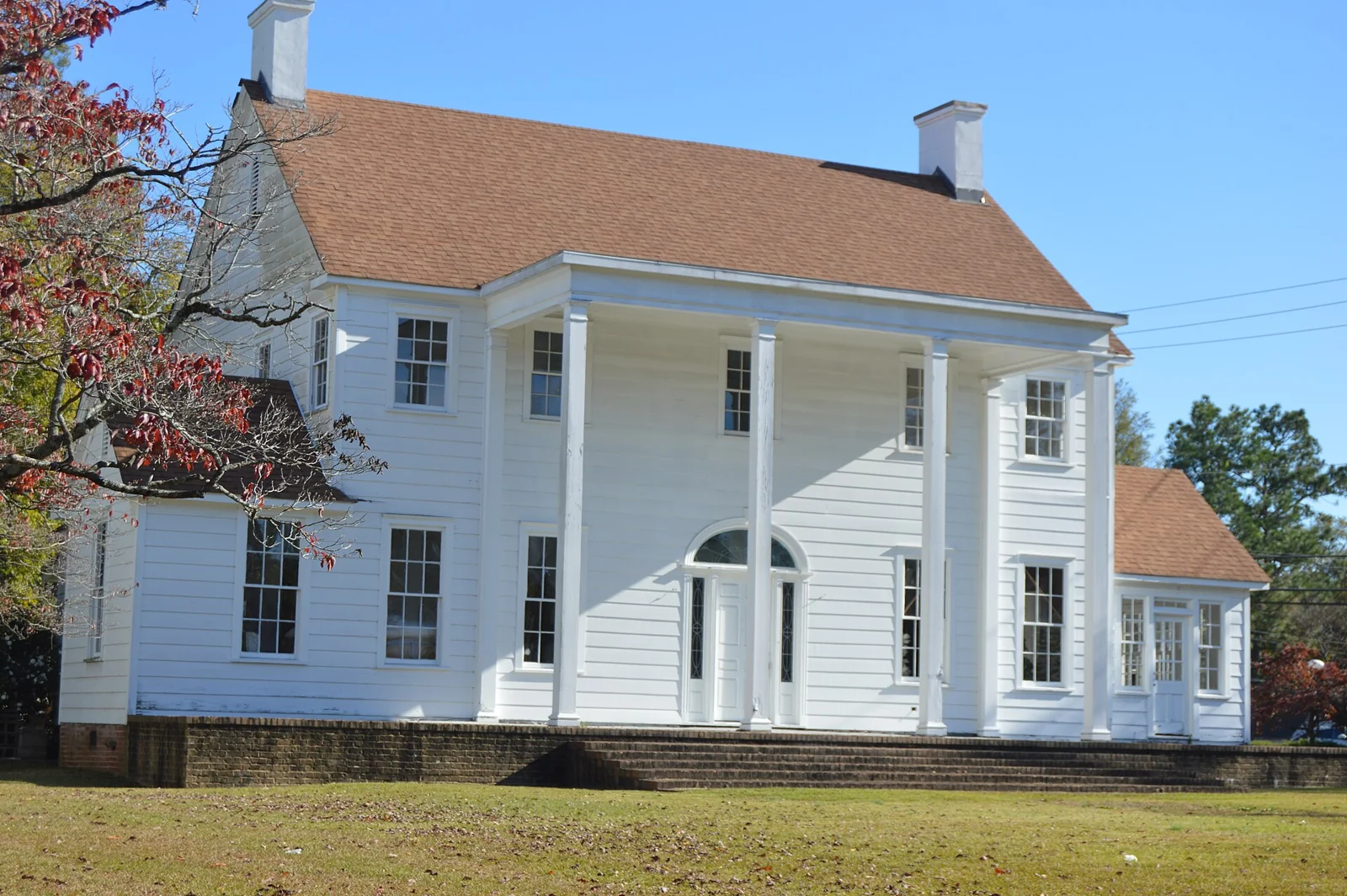 Exterior view of residential architecture in North Carolina