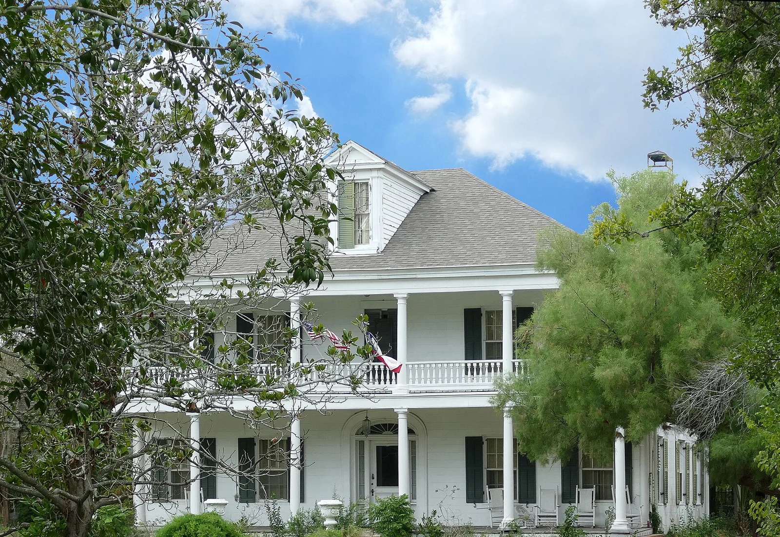 Exterior view of residential architecture in Texas